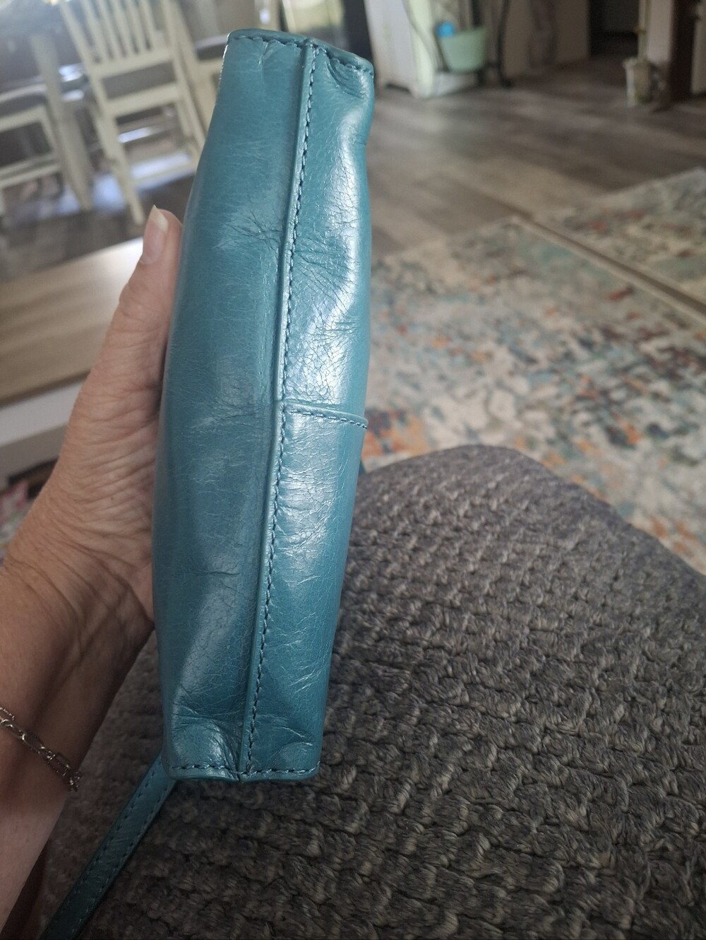 HOBO Teal Leather Crossbody Bag - Stylish Everyday Carry - Picture 2 of 6